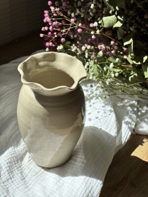 Vase ondulé